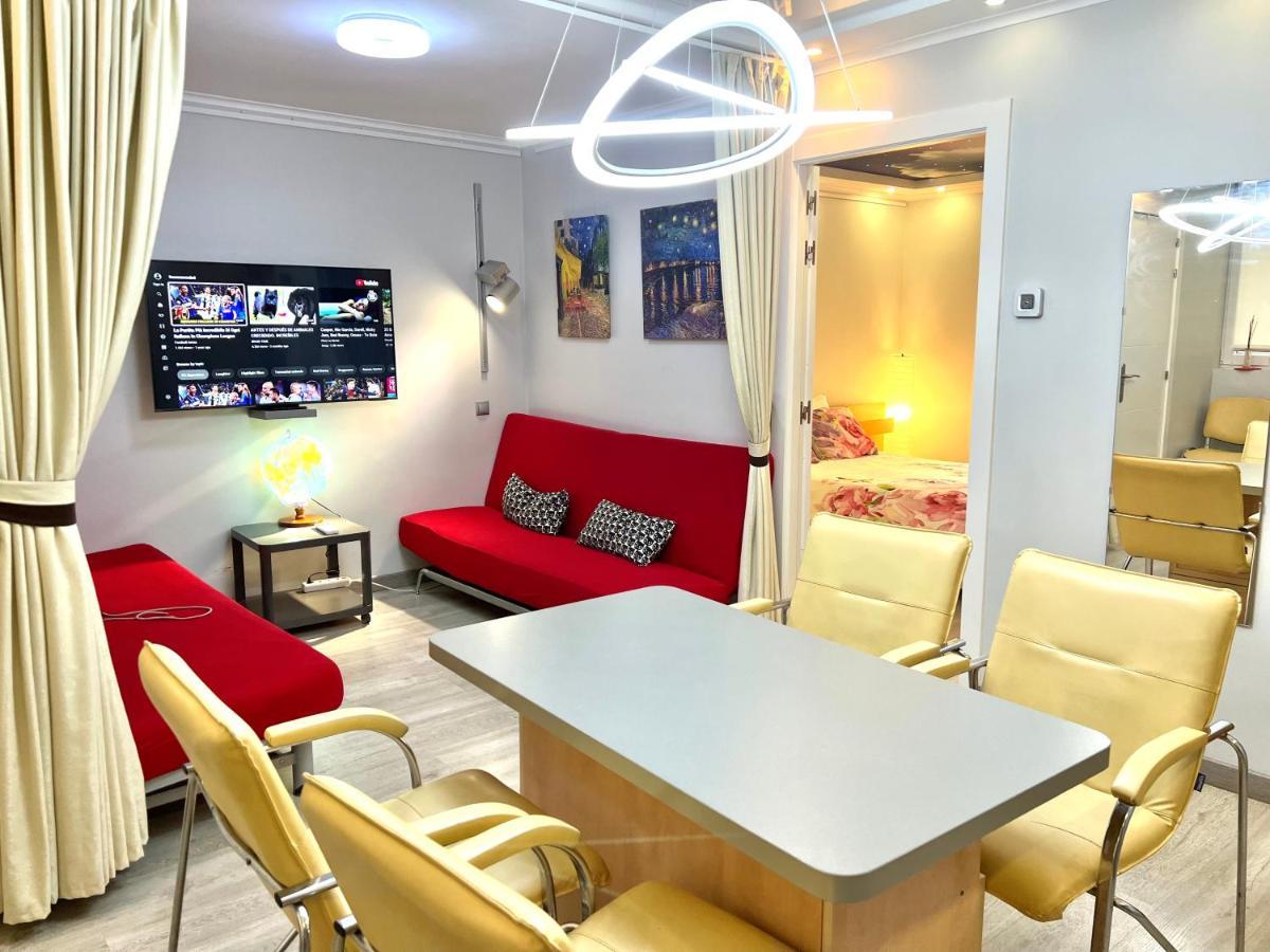 Camp Nou, Europa Fira - Modern Two-Bedroom Apartment With Heating L'Hospitalet de Llobregat Exteriör bild